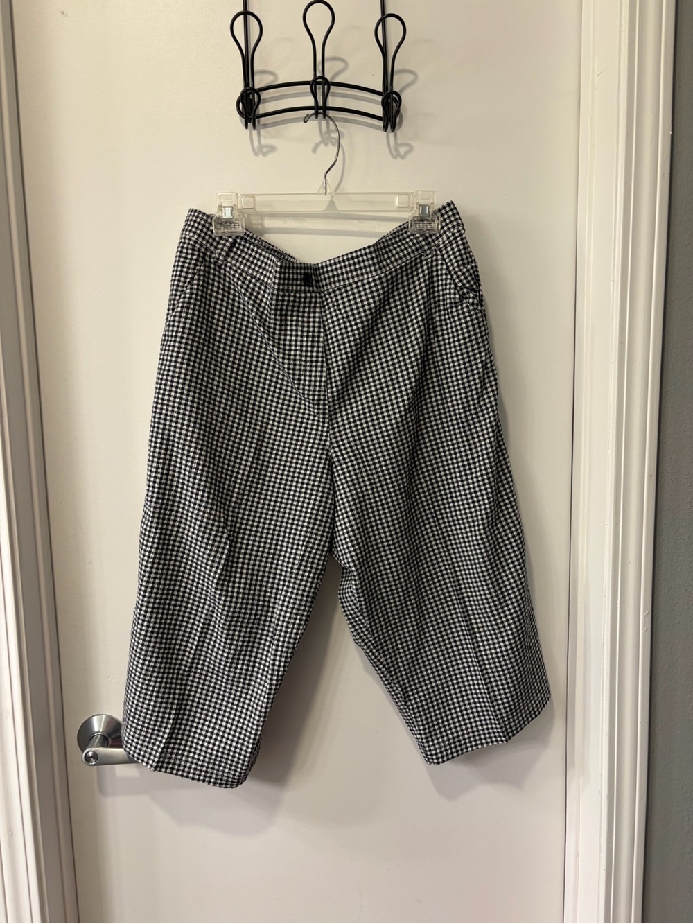 White Stag Black & White Gingham Capris